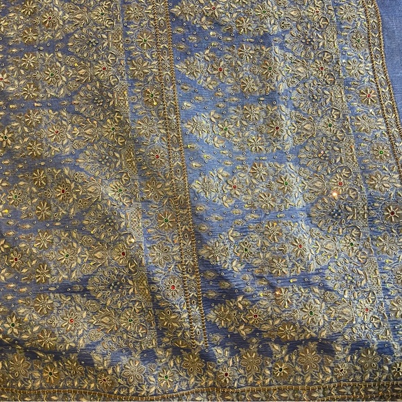 Pure silk banarasi saree each $150 - Picture 8 of 9
